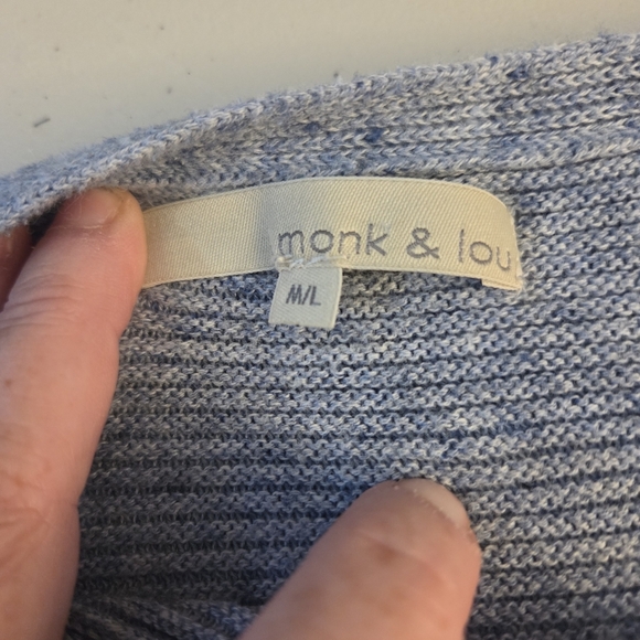 Monk & Lou Blue Women's Sweater With 3/4 Sleeves Size M/L - Picture 5 of 5